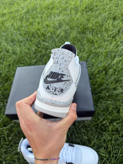 Jordan 4 White Cement