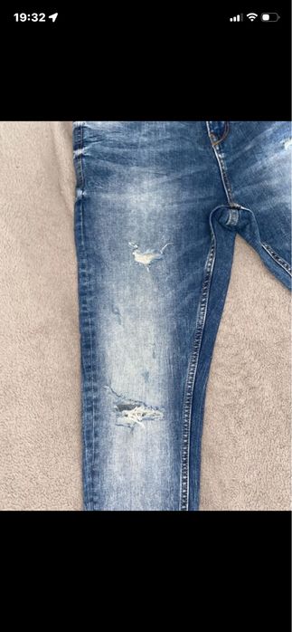 Blugi Rupti Barbati FSBN