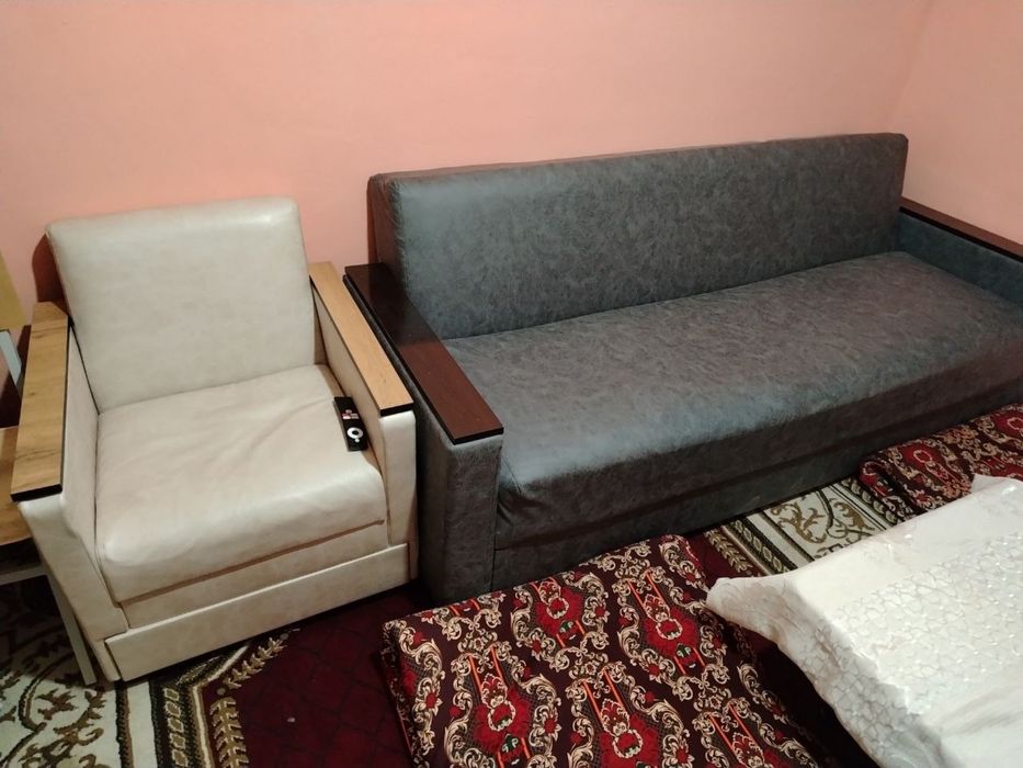 Kreslo va divan moshniy juda zur