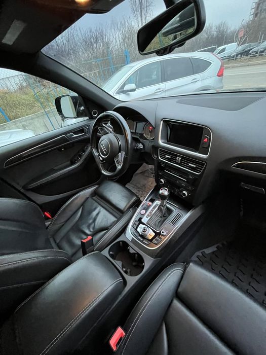 Audi SQ5 - Ауди С КЮ 5