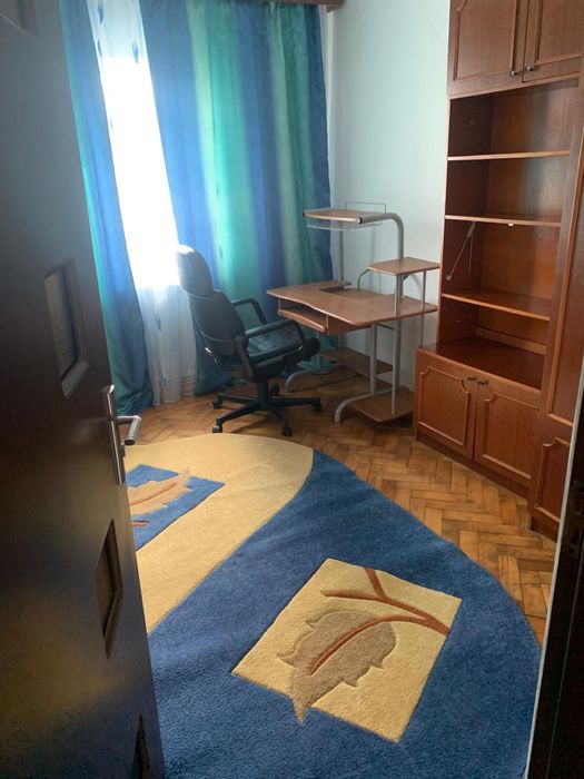 Apartament cu 4 camere de vanzare in Corabia