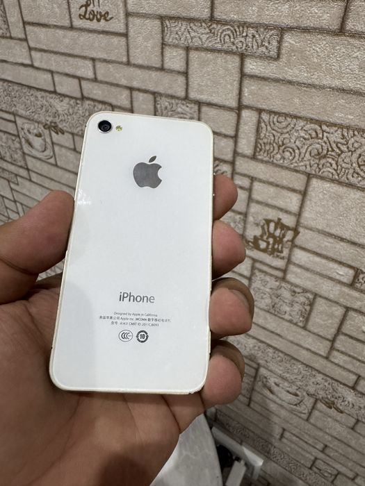 iPhone 4S 8Gb White