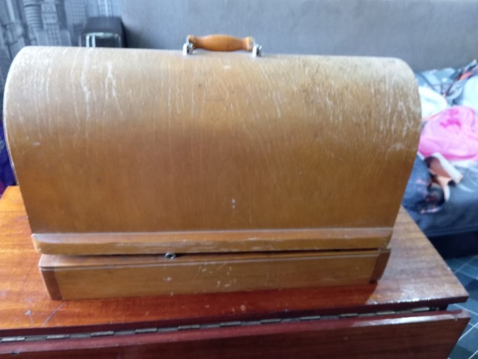 продам швейную машину