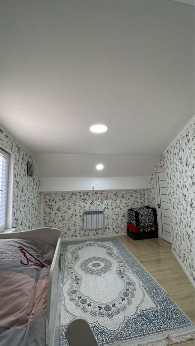 Мансард үй сатылады .Шанхай,Ақберен 19а.