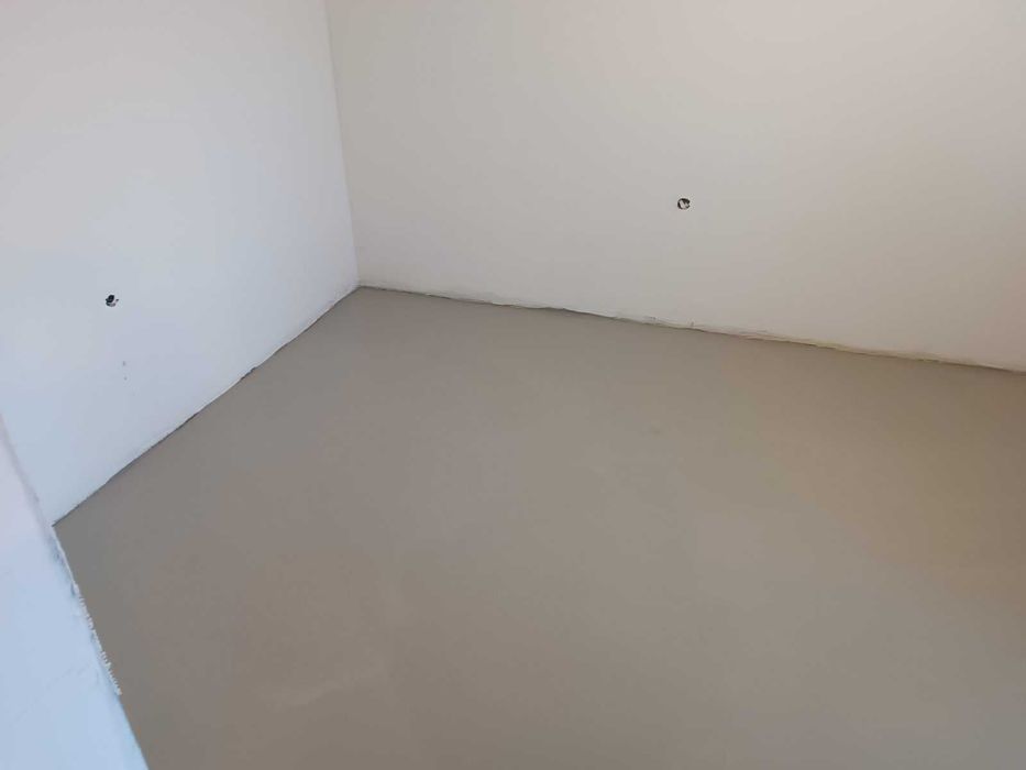 8 лв на кв.м Армирана Самонивелираща гладка замаска