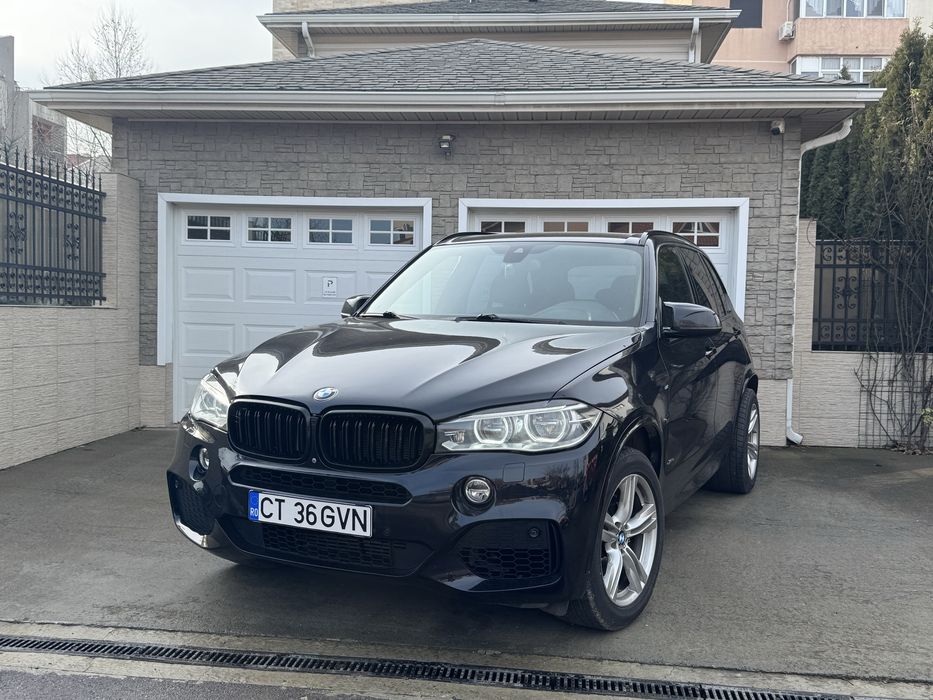 Schimb / Vand BMW X5 f15 pachet M interior/exterior , virtual Cockpit , 256 cp