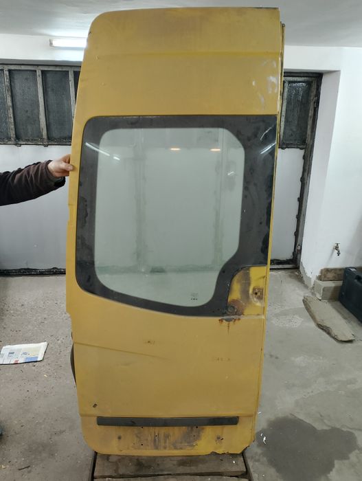 Задна лява врата Спринтер/Крафтер