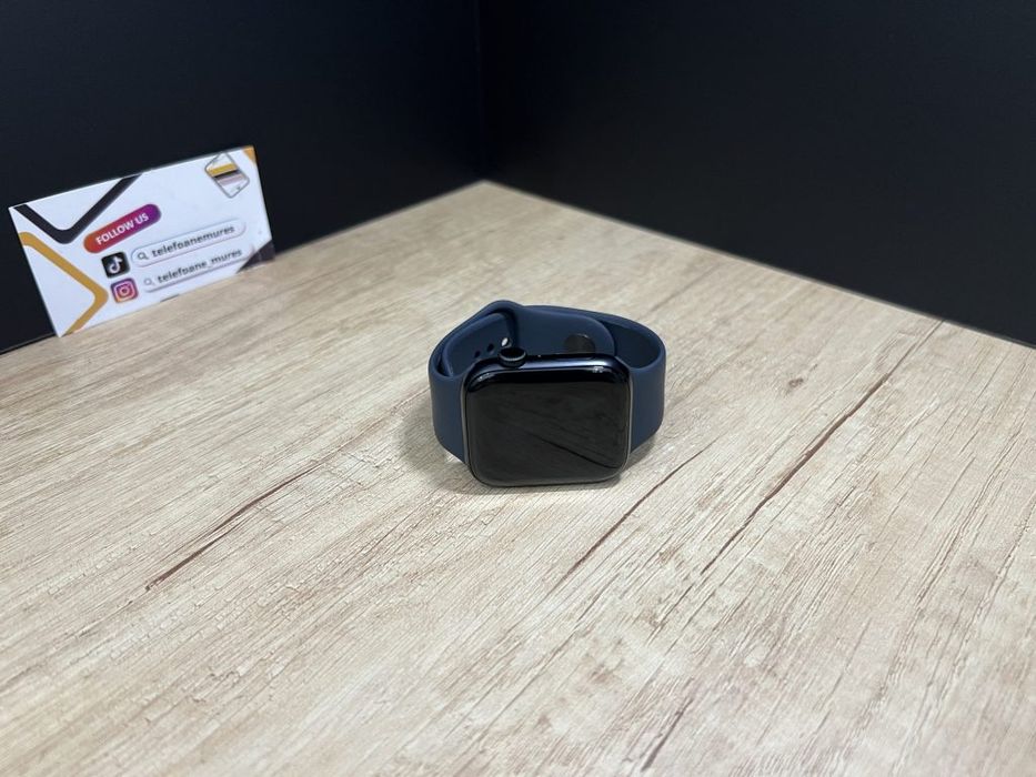 Apple Watch SE3 44mm Midnight Aluminium Case Midnight Sport Band Secon