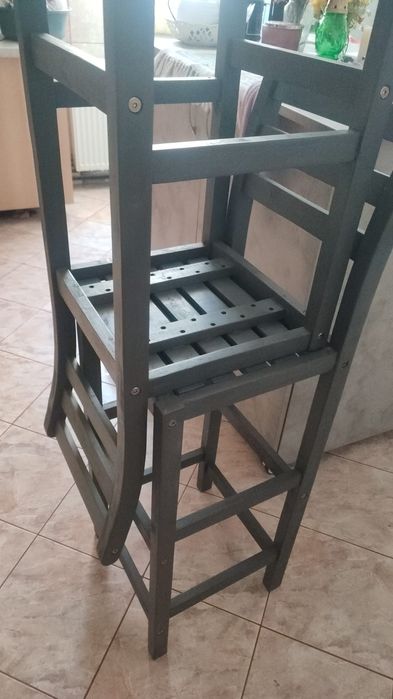 Vând scaune bar lemn masiv