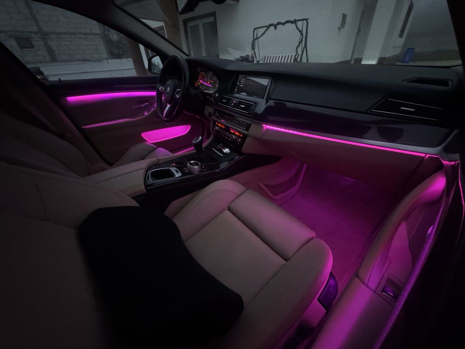 Lumini Ambientale Auto – Transformă-ți Mașina!