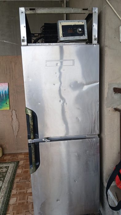 Продам холодильник