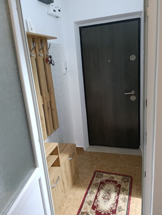 Garsoniera de închiriat