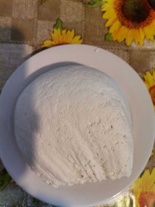 Branza si lapte de capra !