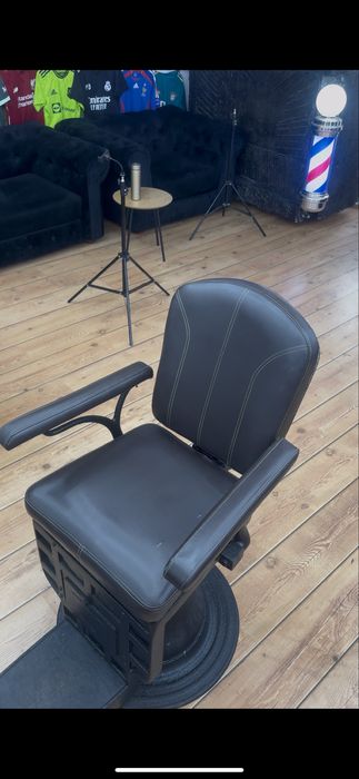 Post  disponibil in barbersop/frizerie
