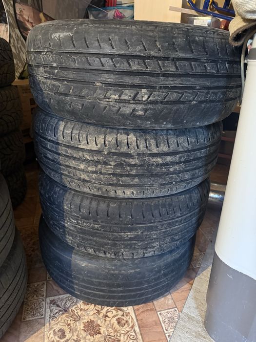 Продам покрышку