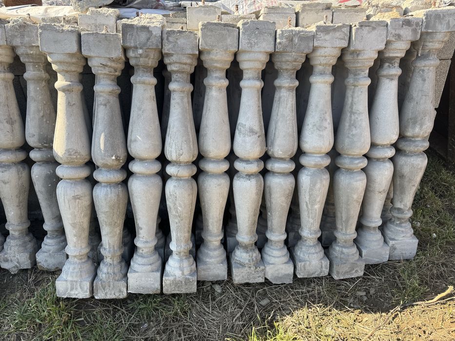 Balustri din beton 800 lei tot ce se vede in poze.