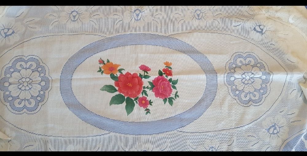 Față de masă mare