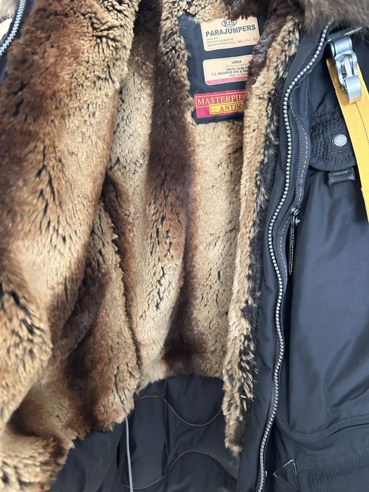 Дамско яке пух Parajumpers