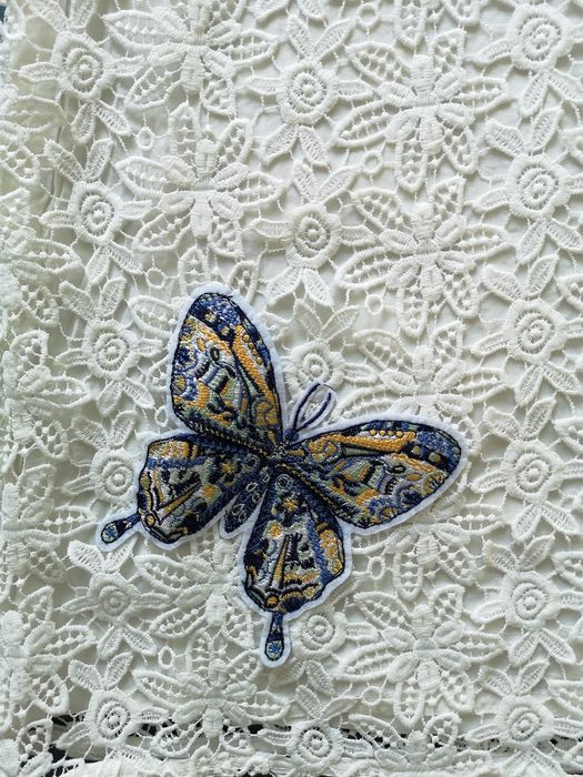 Fusta alba broderie Desigual