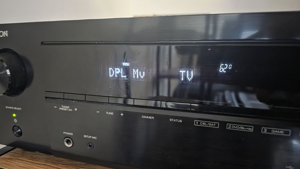 Продавам Denon avr-x550bt