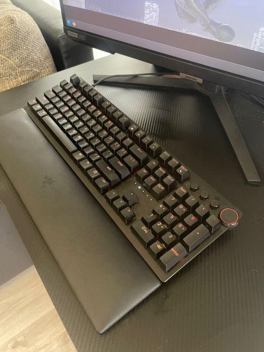 Razer Huntsman V2 Red switch rgb black