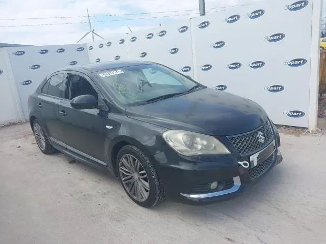 Dezmembrez suzuki Kizashi