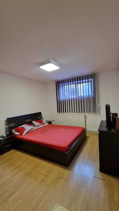 Doua camere, decomandat
