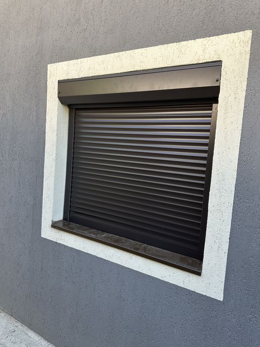 Rulouri exterioare din aluminiu, plase de insecte plise, glaf geam