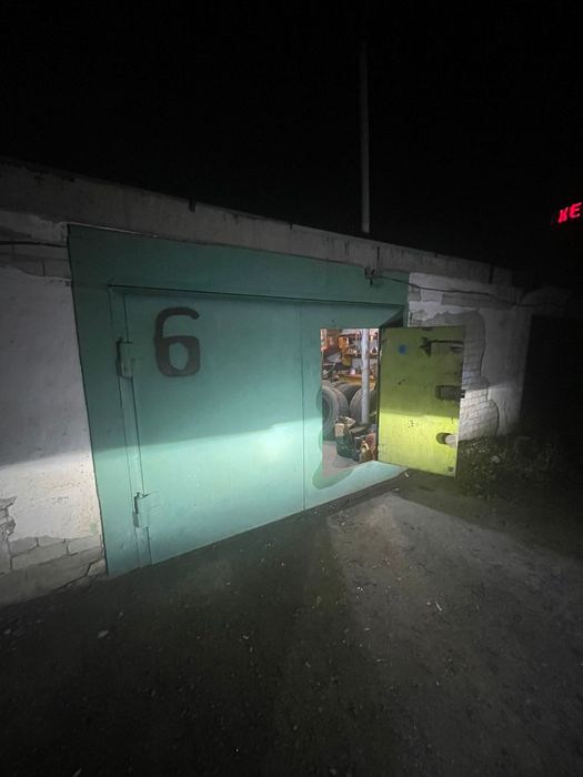 Продам  Гараж в черте города