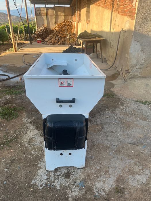 Гроздомелачка GRIFO DVEP30