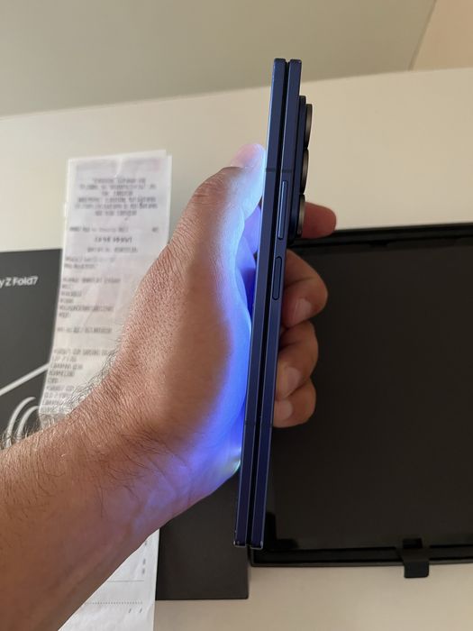 Samsung Z Fold7 512GB