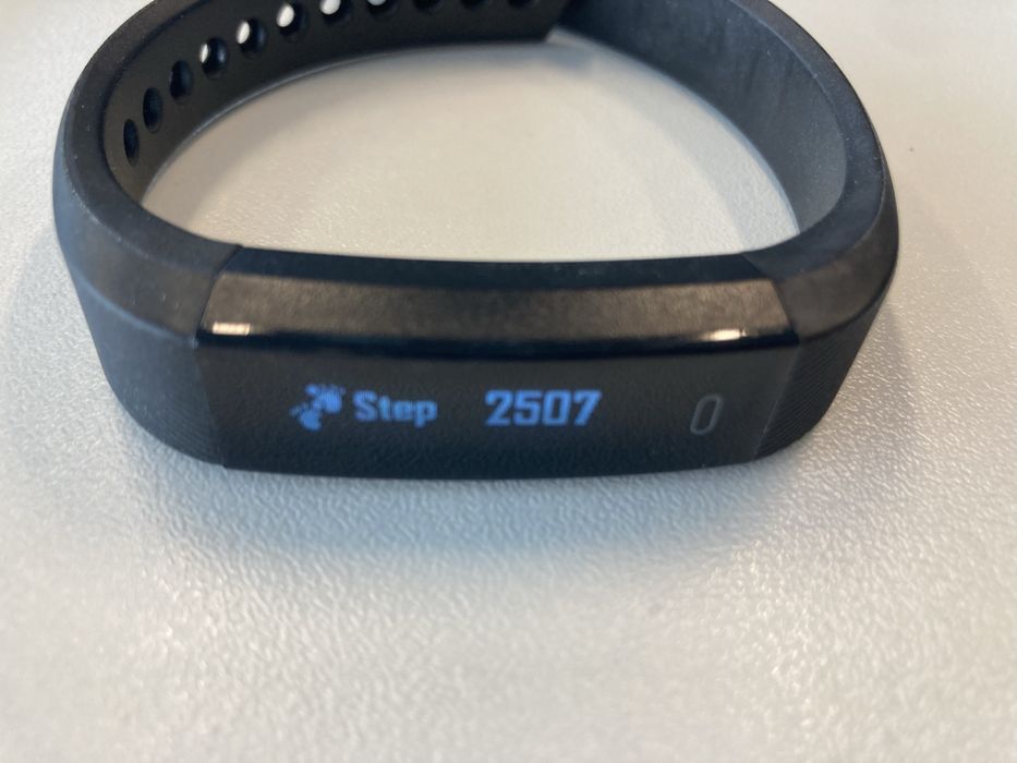 Смарт гривна Hama - Fit Track 1900,отлична