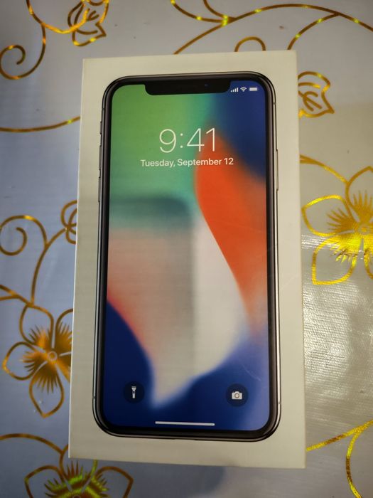 iPhone 10 продам