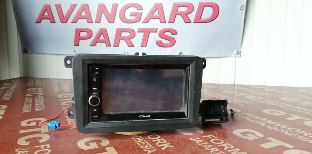 Мултимедия Xomax