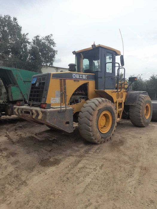 Продается фронтальный погрузчик ZL-50