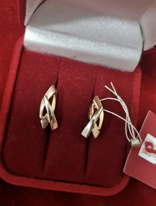 Золотые новые серьги 585 пробы