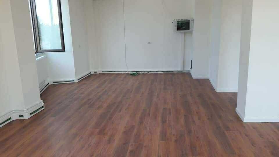 De inchiriat,250mp,ultra central