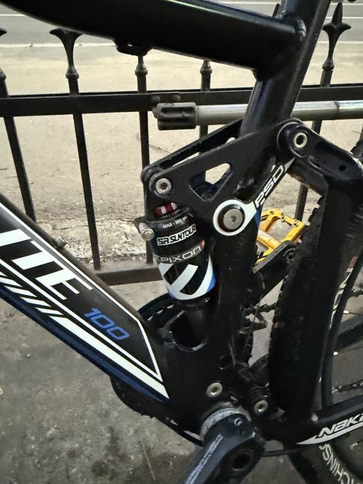 Bicicleta full suspension nakura complite 100