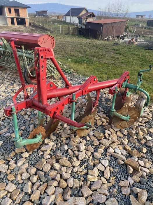 Plug kverneland 3 brazde nr 12