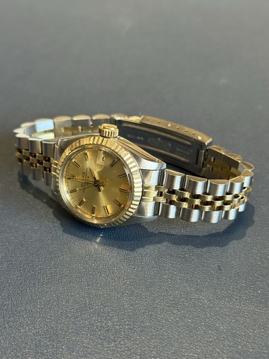 Rolex Date 26mm Aur / otel Jubilee