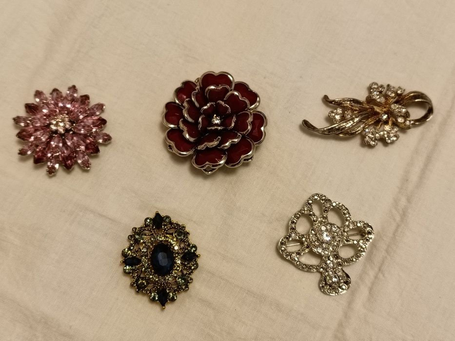 Броши разные красивые