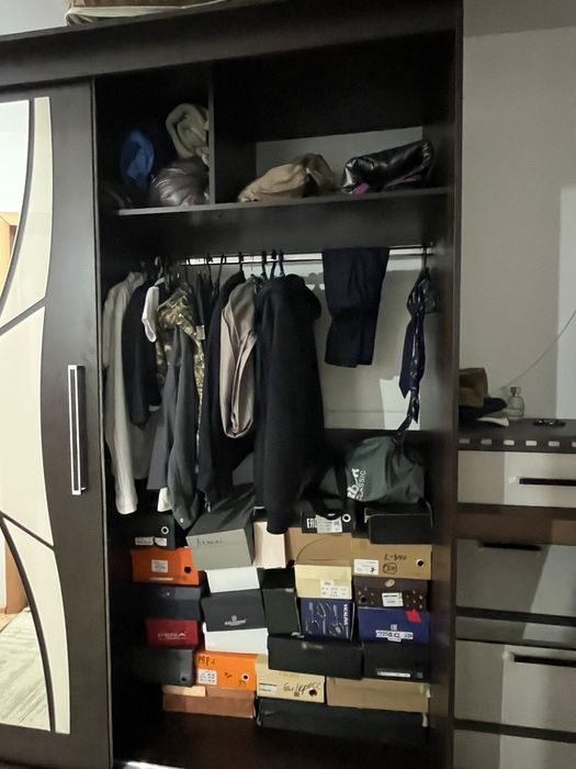 Продаю большой шкаф