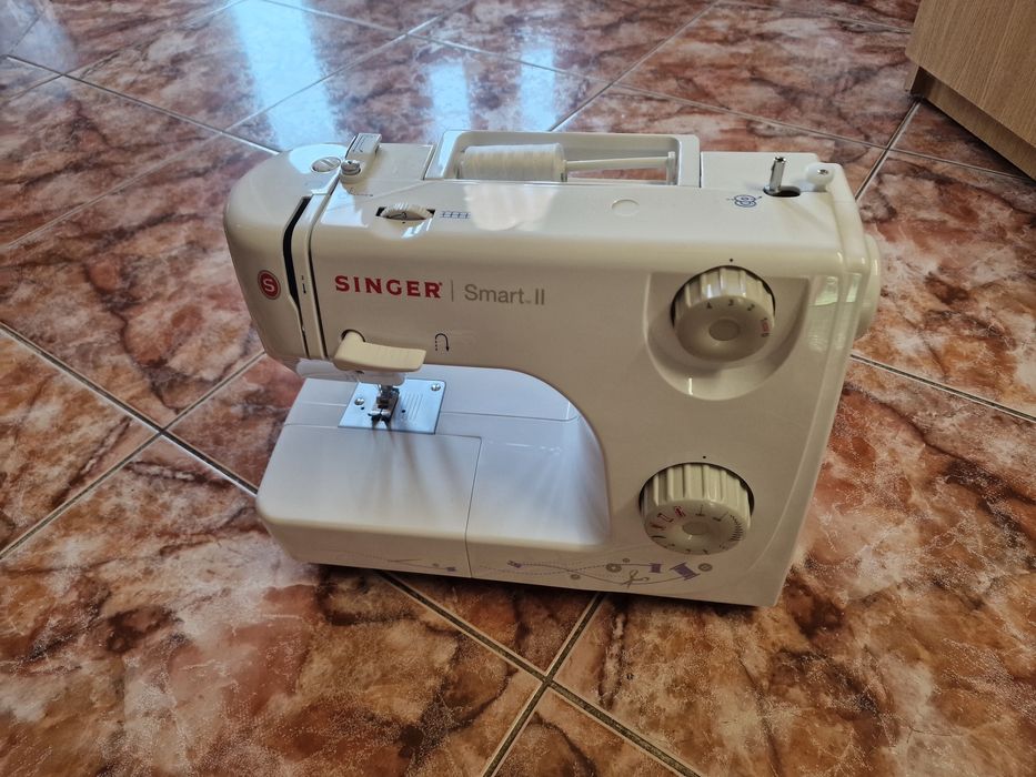 Mașina de cusut electrica Singer Smart ll