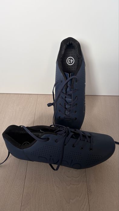 Rivelo gravel shoes/ Обувки за колоездене размер 43