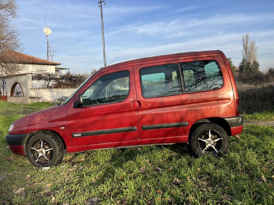 Citroen berlingo 1.8 бензин