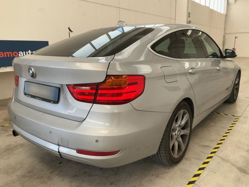 BMW 3er 320d GT 2015