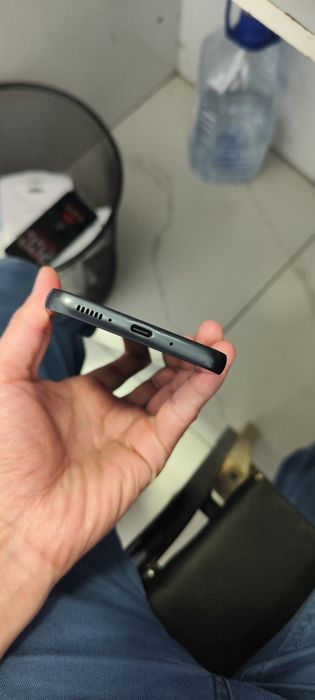 Samsung A54.  ideal