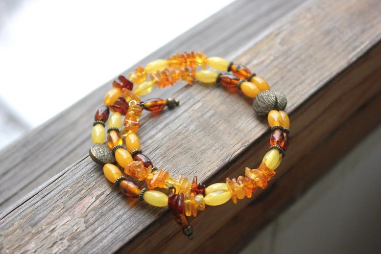 Комплект янтарный (колье+браслет)