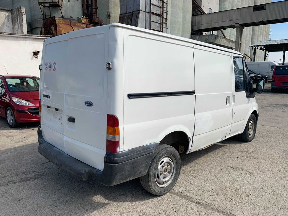 Dezmembrez FORD TRANSIT 2.0 DI 75 cp tip D3FA 86 cp tip F3FA 2005 EURO 3