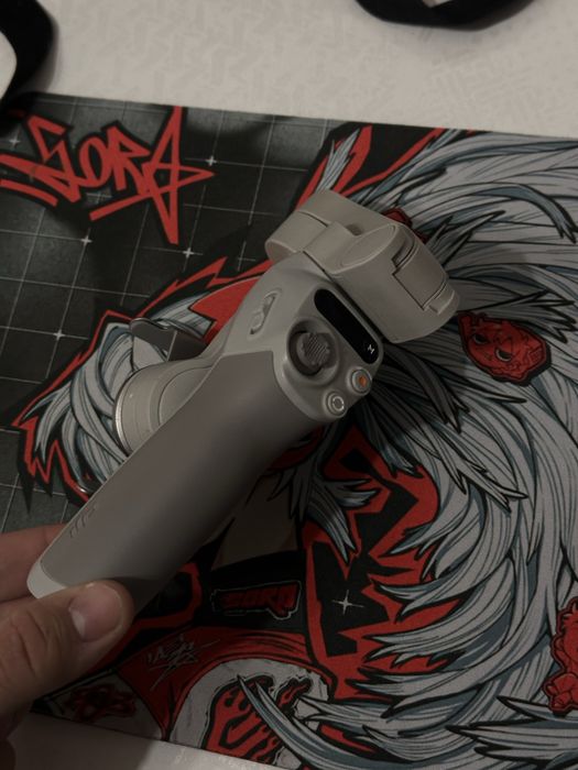 Продам стабилизатор DJI Mobile osmo SE